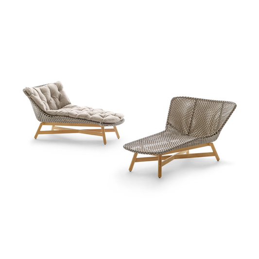 MBRACE DAYBED WITH TEAK BASE