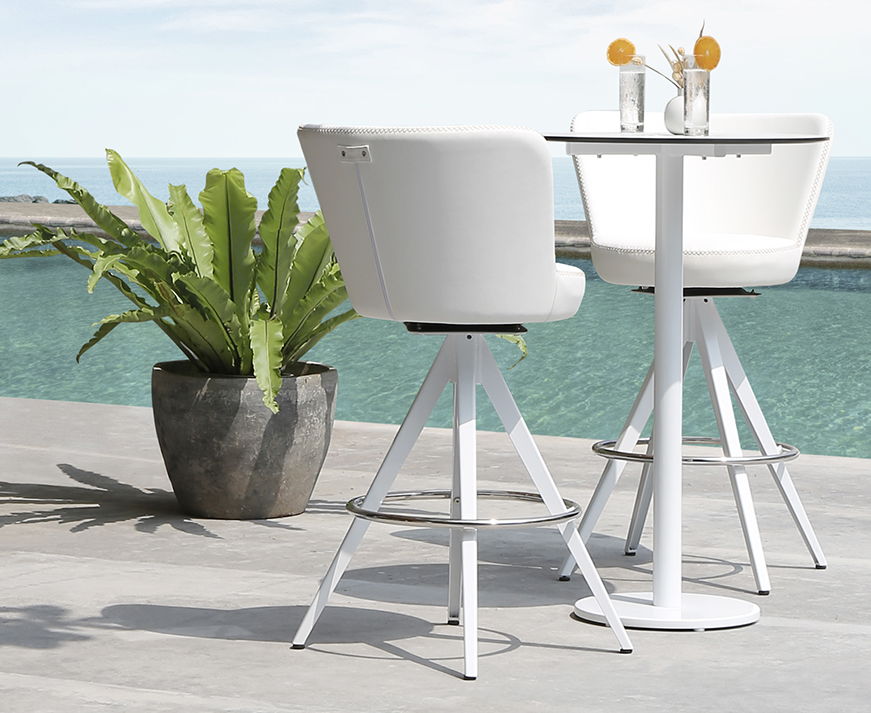 STIZZY SWIVEL BAR CHAIR / ULTRA DURABLE FINISH