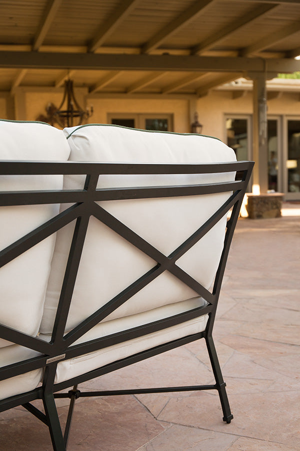 VENETIAN CORNER SECTIONAL GRADE A