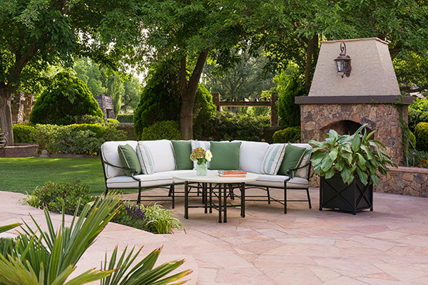 VENETIAN LEFT LOVESEAT SECTIONAL GRADE A