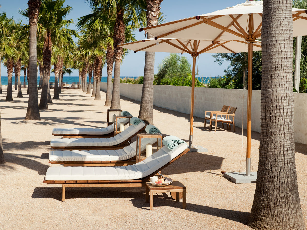 KOS TEAK LOUNGER, ADJUSTABLE