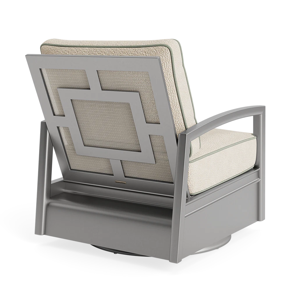 PALMETTO SWIVEL LOUNGE CHAIR W/ GRADE C CUSHION