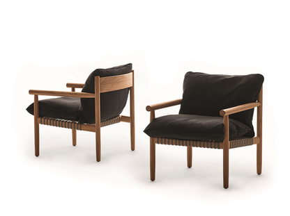 TIBBO LOUNGE CHAIR WITH VULCANO MATTE WEAVE