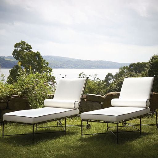 AMALFI CHAISE LOUNGE / NO ARMS / EPOXY COATED STEEL