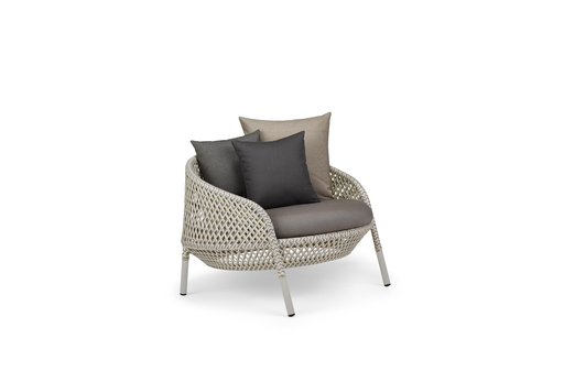 AHNDA LOUNGE CHAIR