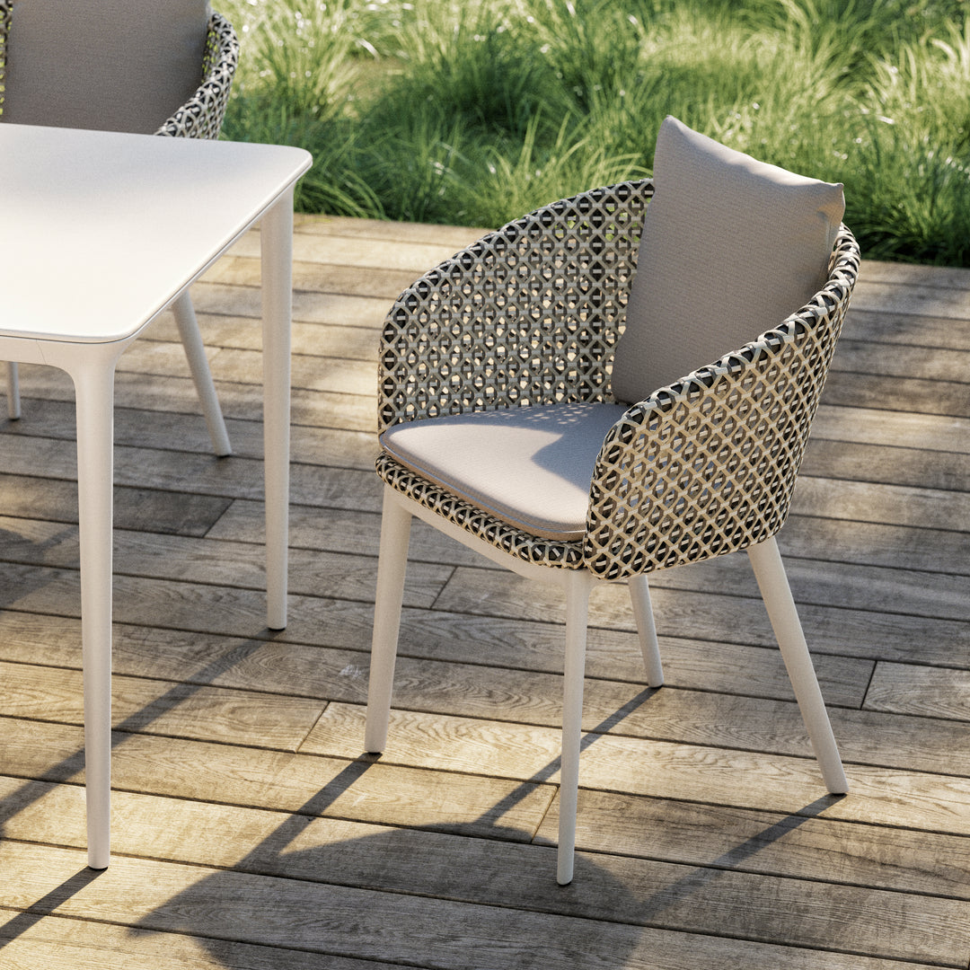 MBRACE ALU ARMCHAIR W/ALUMINUM BASE