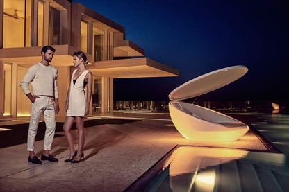 ULM DAYBED WITH CANOPY - Kolo Collection