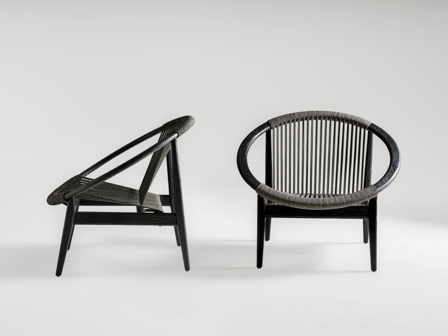FRIDA LOUNGE CHAIR BLACK STAINED BRUSHED TEAK / ONYX BLACK ROPE - Kolo Collection