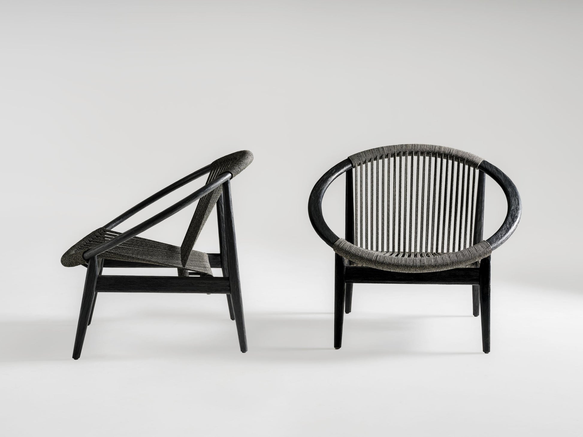 FRIDA LOUNGE CHAIR BLACK STAINED BRUSHED TEAK / ONYX BLACK ROPE - Kolo Collection