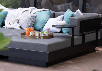 PLATFORM ONE SWIVEL TABLE