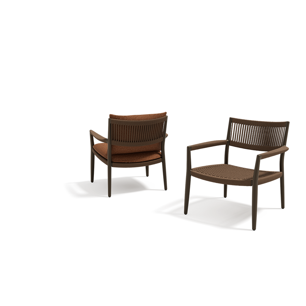 NAGOMI LOUNGE CHAIR (CUSHION ADDITIONAL)